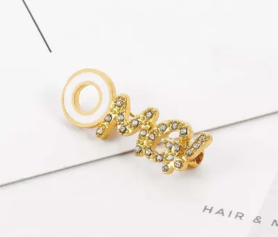 OMG Brooch Hijab Safety Pin 